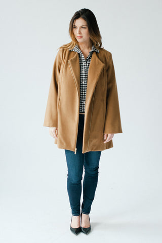 Designer cape coat in cognac